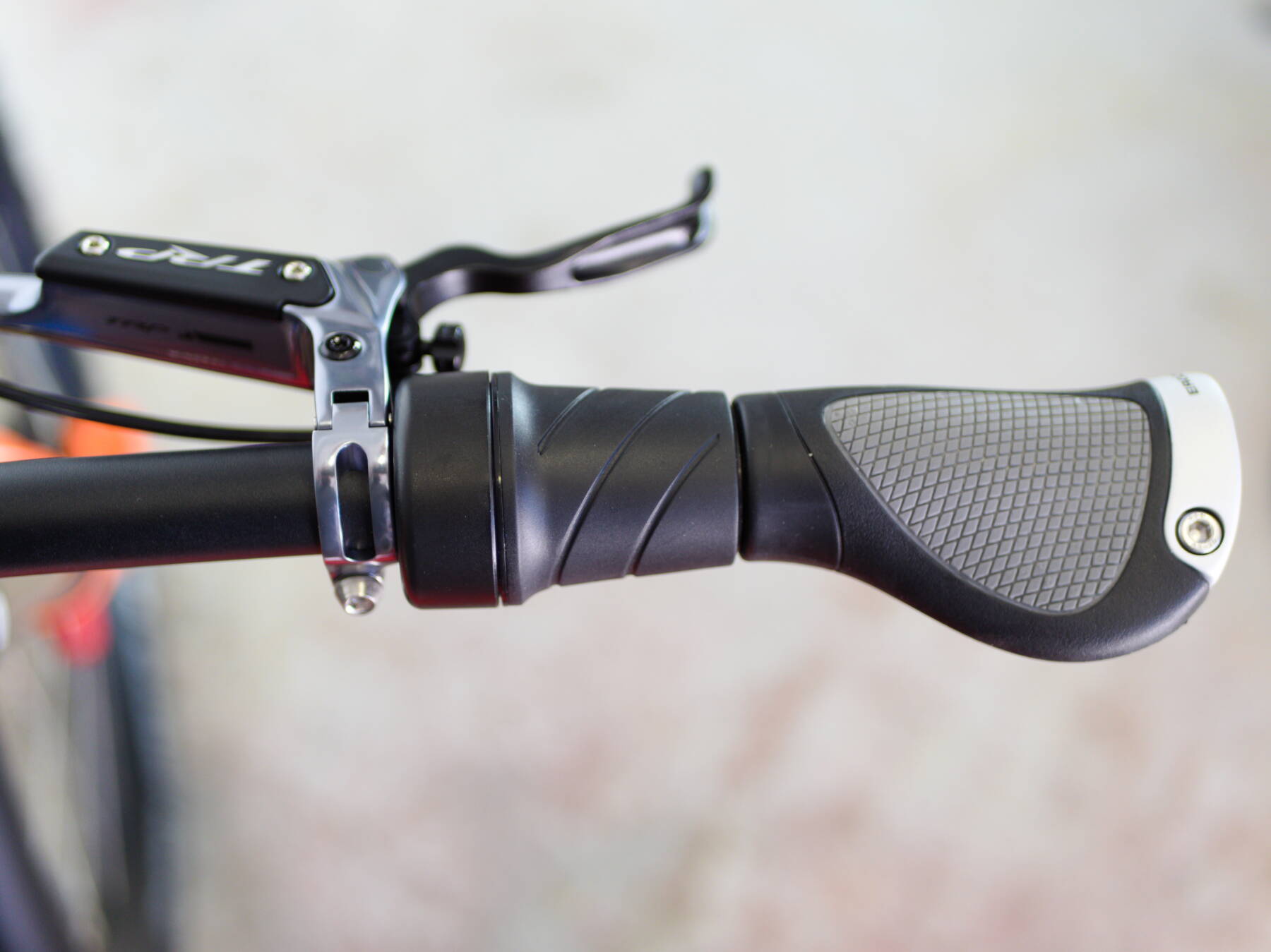 Right side of handlebar with half twist throttle
