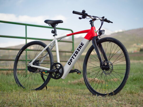 A full side view of the argon outside